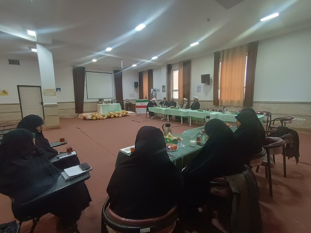 جلسه شورای عالی اساتید حوزه تخصصی سطح سه قزوین