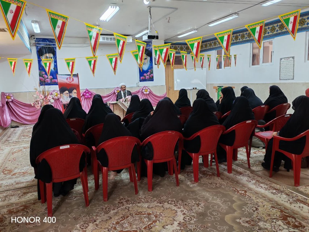 ازدواج بهنگام، راهکار مؤثر برای حفظ پویایی جمعیت کشور است