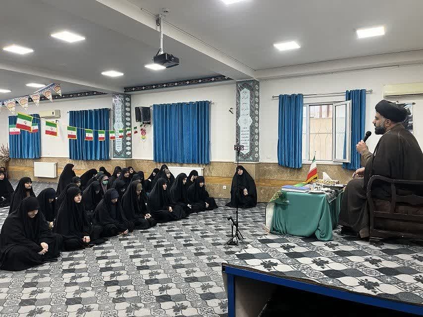 اخلاق در اجتماع لازمه رسیدن جامعه به تمدن نوین اسلامی است