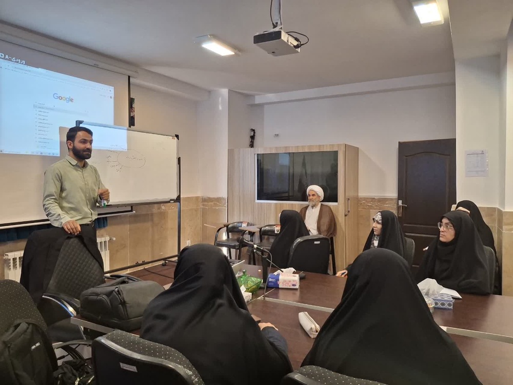 آموزش مهارت مقاله‌نویسی در قزوین