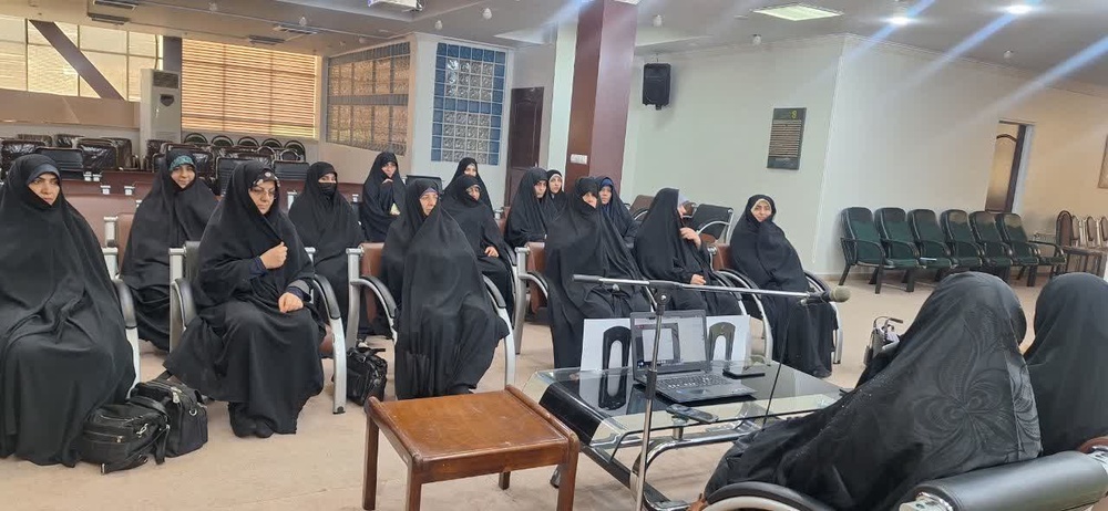 در بین فروع دین فقط آموزش نماز برای کودکان نابالغ سفارش شده است