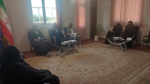 نشست هم‌افزایی کادر مدیریت استان قم با مسئولان مجتمع آموزش عالی فقه حجتیه