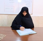 دفاع پایان‌نامه‌ای با محور مهدویت در مدرسه علمیه تخصصی الزهراء(سلام الله علیها)؛ بررسی و صورت بندی نگرش شیعه به مهدویت و قیام از عصرامام صادق(ع)