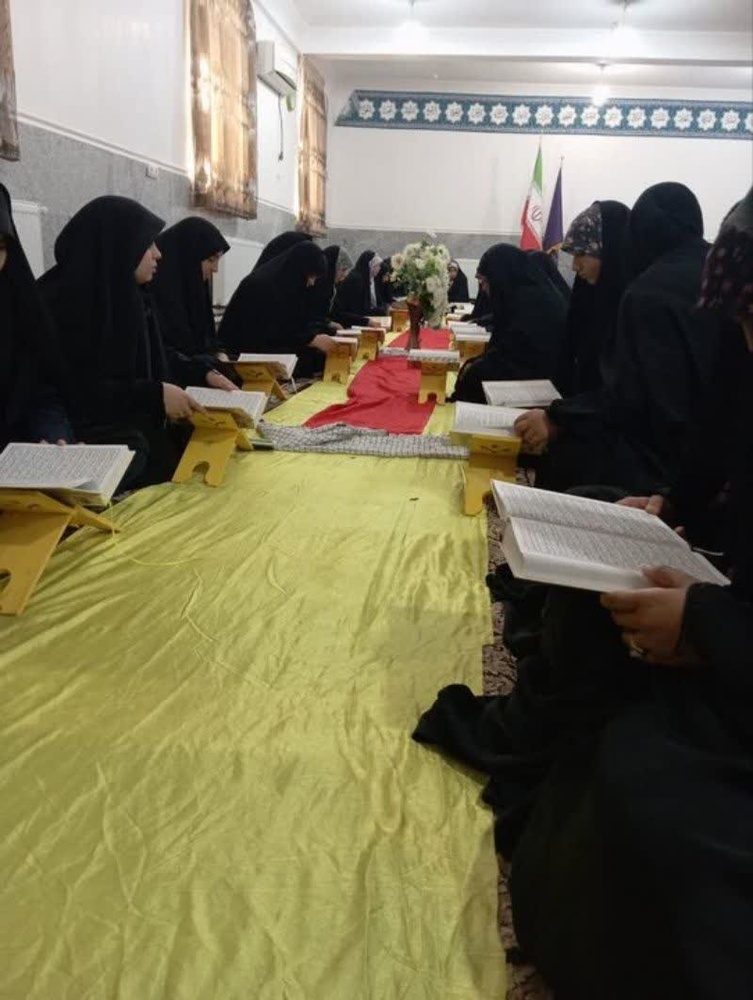 محفل قرآن کریم در مدرسه علمیه معصومیه فهرج