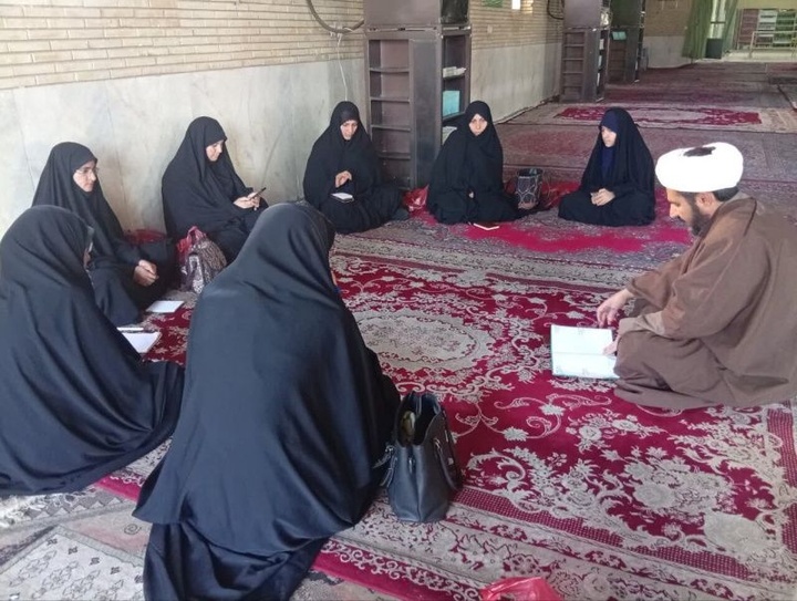 گلزار شهدای کرمان؛ سنگر جهاد تبیین در ماه بهار قرآن