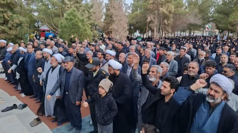 تصاویر/ تجمع مردم کشکوئیه در عزای قائد امت