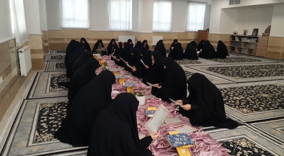 امواج امید از خانه‌ها؛ نقش‌آفرینی پررنگ طلاب خواهر لرستان در تثبیت روحی خانواده‌ها