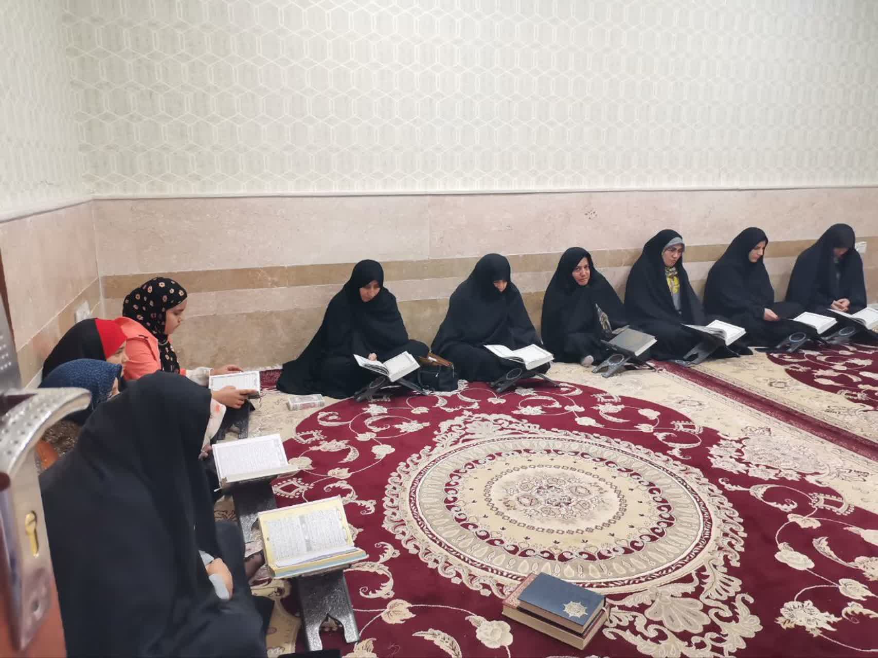 امواج امید از خانهها؛ نقشآفرینی پررنگ طلاب خواهر لرستان در تثبیت روحی خانوادهها