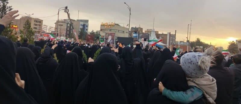 تجمع بانوان طلبه