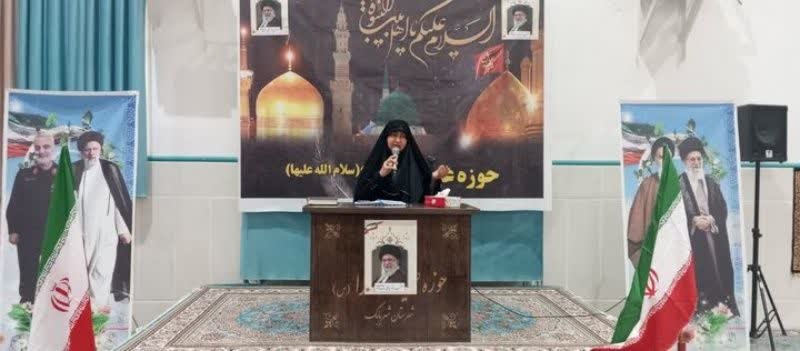 تجمع بانوان طلبه