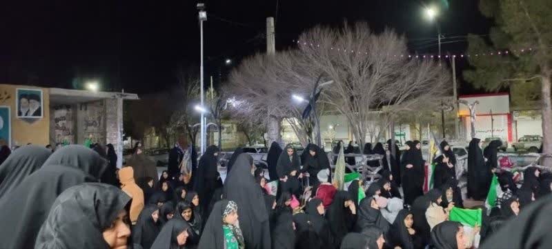 تجمع بانوان طلبه