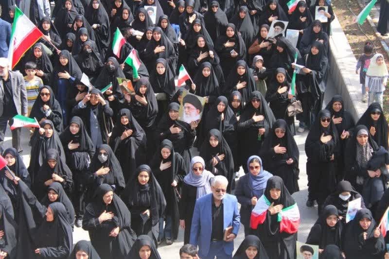 تشییع پیکر مطهر شهدای هوانیروز کرمان