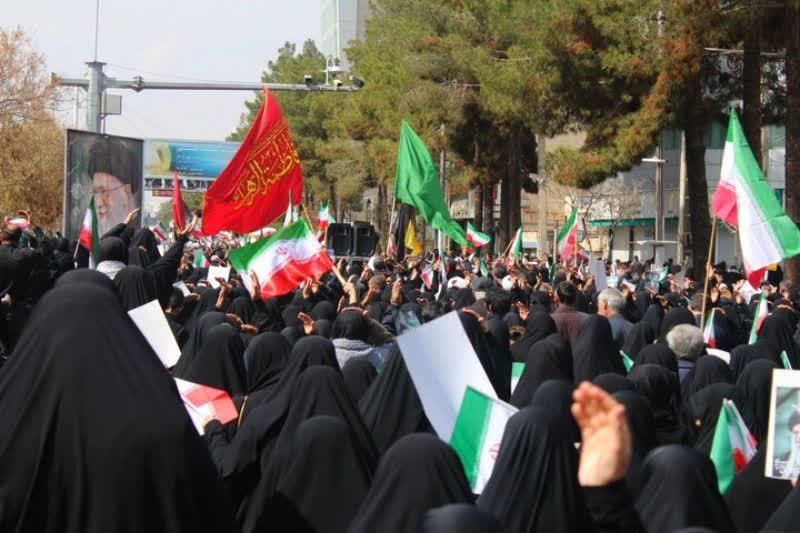 تشییع پیکر مطهر شهدای هوانیروز کرمان