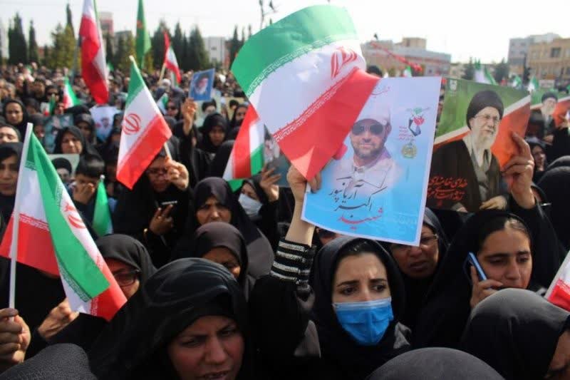 تشییع پیکر مطهر شهدای هوانیروز کرمان