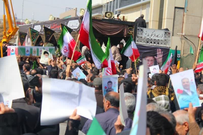 تشییع پیکر مطهر شهدای هوانیروز کرمان


