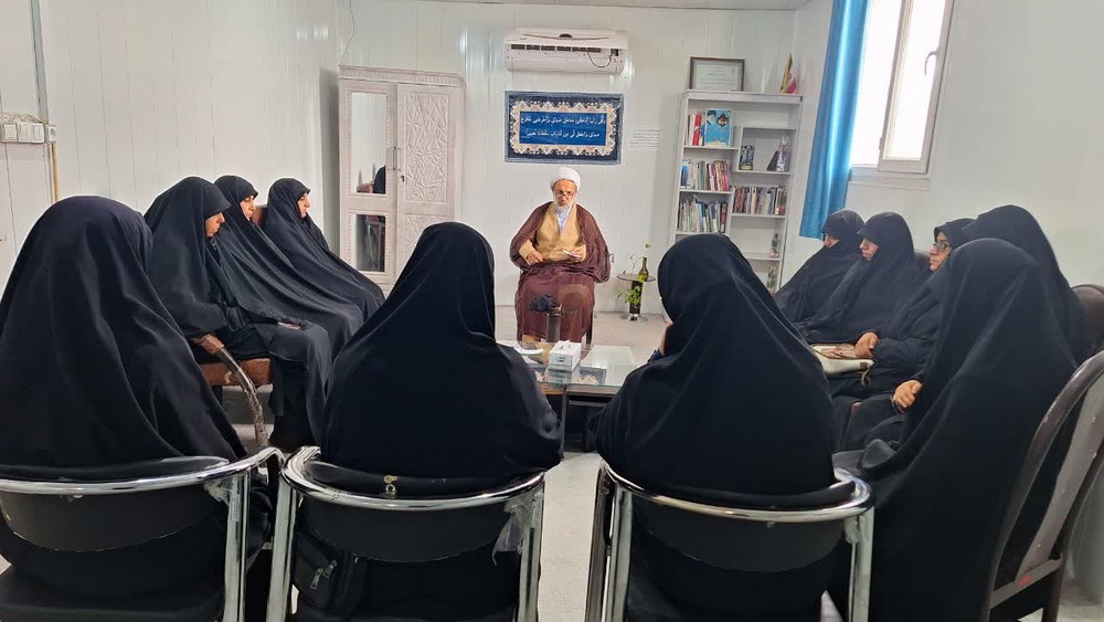 حفظ امید و اعتماد به توانمندی‌های داخلی یکی از عوامل اصلی عبور از شرایط سخت است