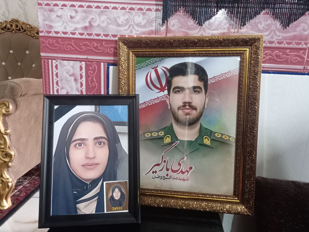 دیدار معنوی کادر و اساتید حوزه علمیه خواهران خرم‌آباد با خانواده‌های شهیدان حسینی و بازگیر