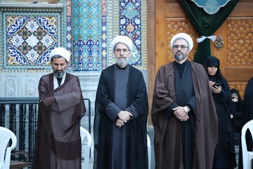 تصاویر/ آیین «عهد جان»؛ مراسم بیعت بانوان طلبه با رهبر معظم انقلاب در حرم بانوی کرامت