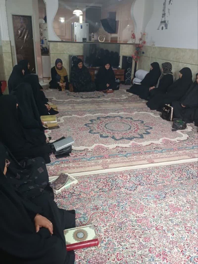 فعالیت های متنوع مدرسه علمیه نرجسیه سیرجان در صف مقدم جبهه جهاد رمضان