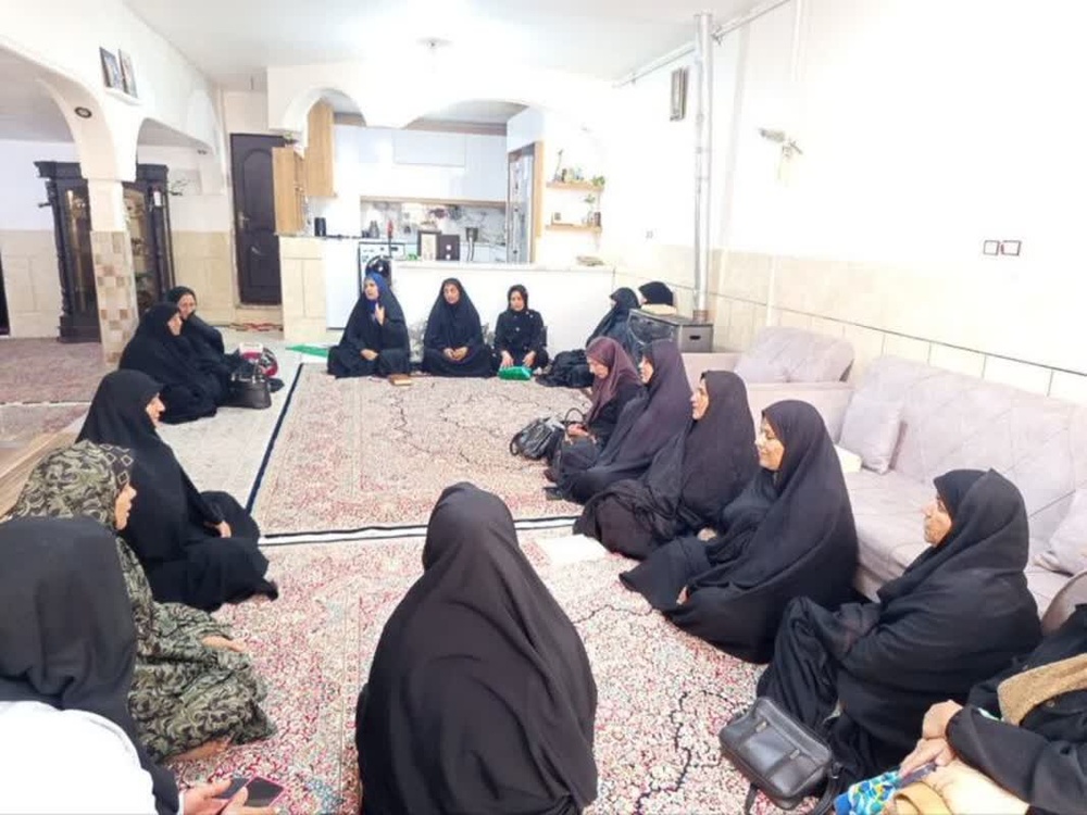 فعالیت های متنوع مدرسه علمیه نرجسیه سیرجان در صف مقدم جبهه جهاد رمضان