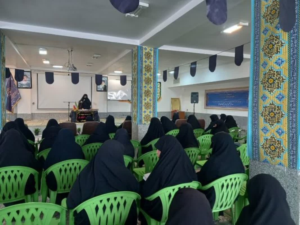 برگزاری جلسه تبیین طرح عملیاتی پرواز هماهنگ در مدرسه علمیه تخصصی رفسنجان