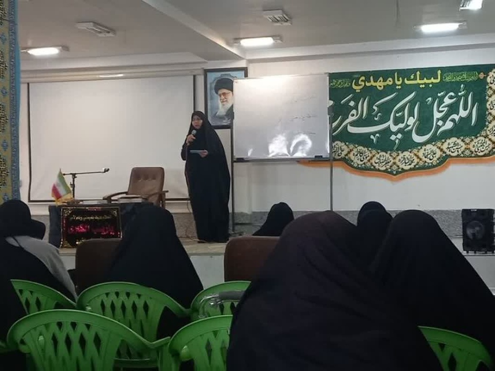 مراسم بیعت بانوان حوزوی مدرسه علمیه تخصصی حضرت زینب کبری(س) رفسنجان با رهبر سوم‌ انقلاب