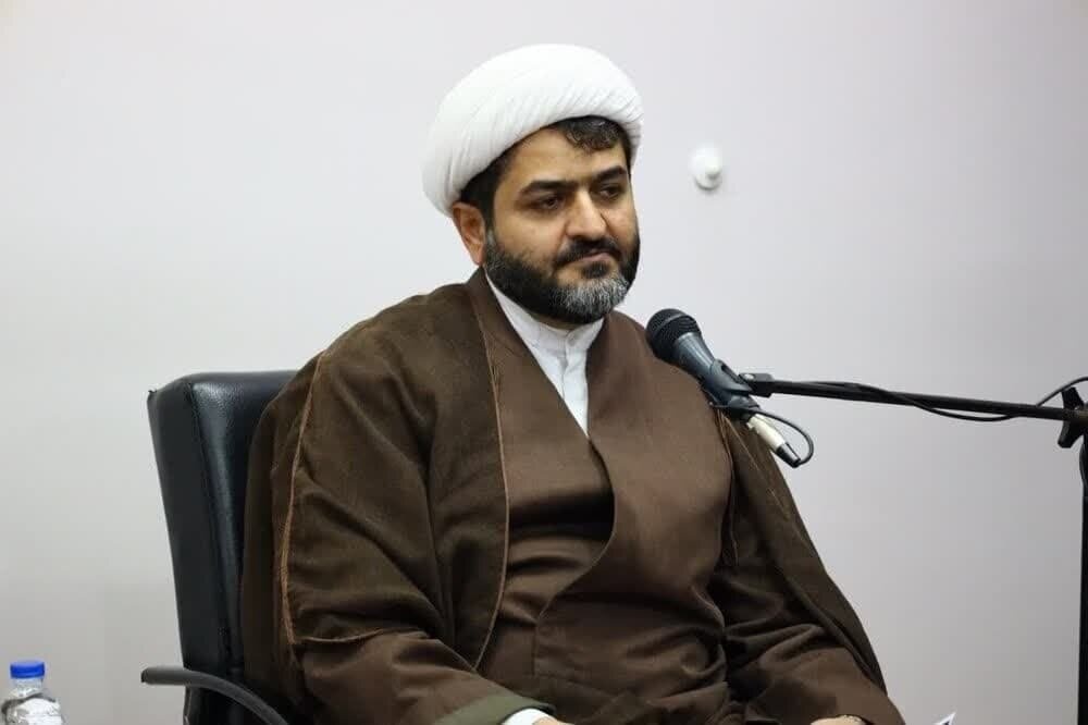 جایگاه شهادت مقام معظم رهبری در تقویت هویت دینی و ملی