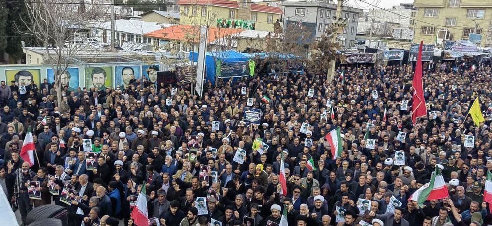 هر مدرسه یک پایگاه