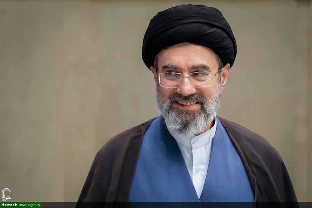 پیام نوروزی رهبر انقلاب به مناسبت آغاز سال ۱۴۰۵؛ سال «اقتصاد مقاومتی در سایه وحدت ملّی و امنیّت ملّی»