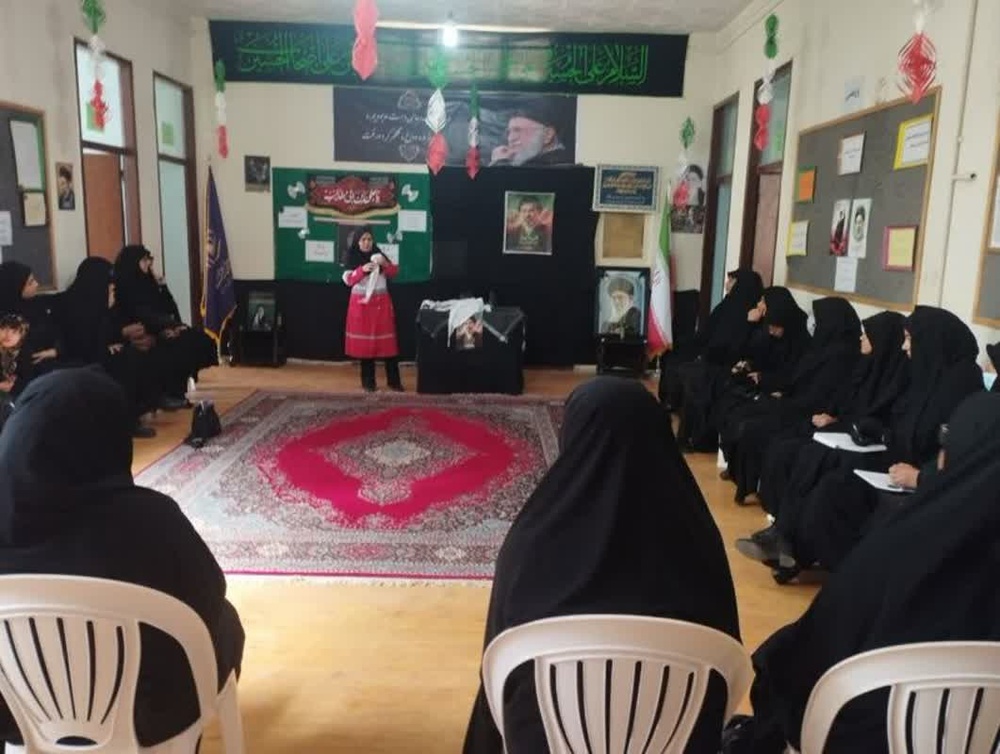 بانوان طلبه استان کرمان در خط مقدم خدمت؛ فراگیری مهارت‌های امداد و کمک‌های اولیه