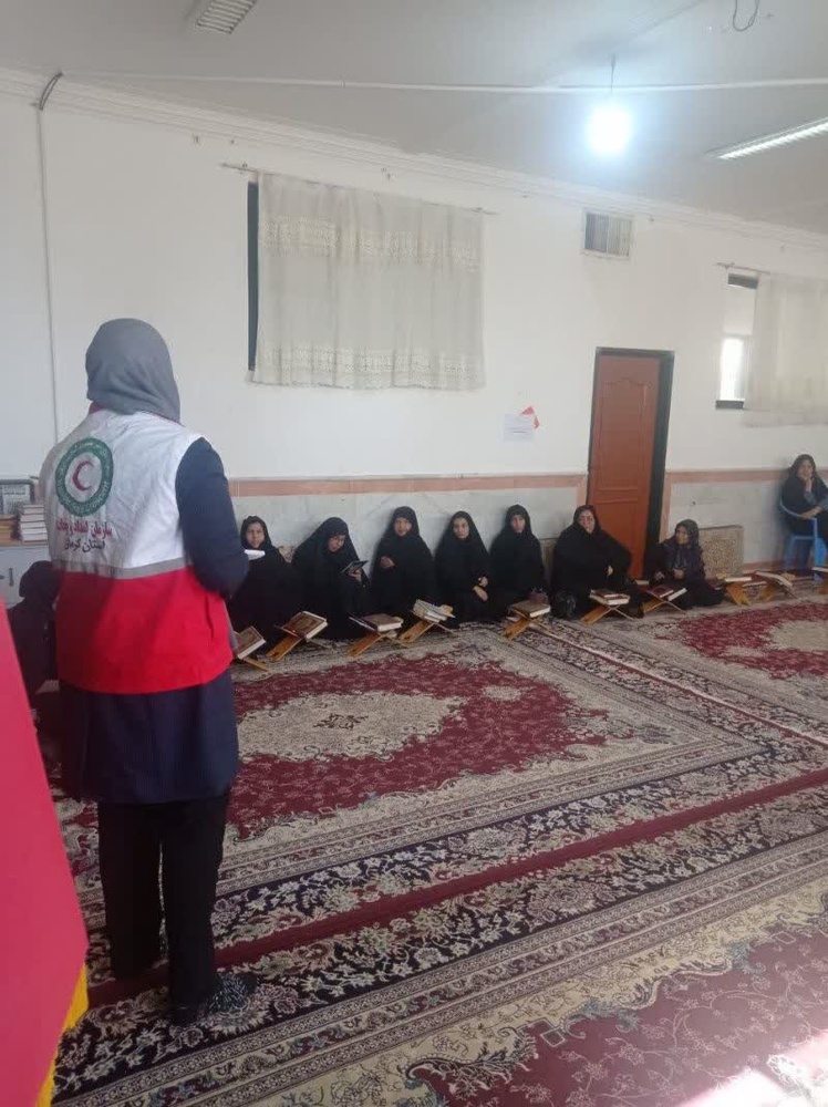 بانوان طلبه استان کرمان در خط مقدم خدمت؛ فراگیری مهارت‌های امداد و کمک‌های اولیه