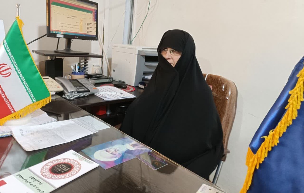 حوزه‌های علمیه باید خود را سپر فکری و معنوی ملت بدانند