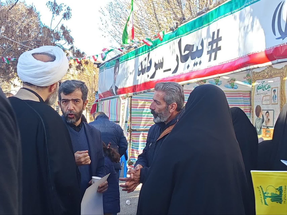 بازدید نماینده مدیریت حوزه‌های علمیه کشور از موکب‌های فعال کردستان؛ تقدیر از تلاش خواهران طلبه در بیجار، قروه و سریش آباد