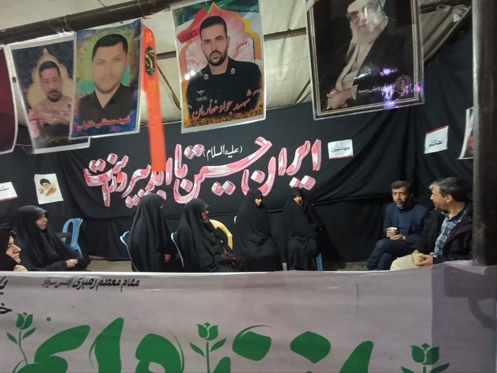 بازدید نماینده مدیریت حوزه‌های علمیه کشور از موکب‌های فعال کردستان؛ تقدیر از تلاش خواهران طلبه در بیجار، قروه و سریش آباد