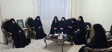 تصاویر/ فعالیت مدارس علمیه خواهران استان هرمزگان در حماسه جنگ رمضان