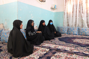 تصاویر/ فعالیت مدارس علمیه خواهران استان هرمزگان در حماسه جنگ رمضان