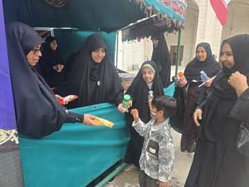 تصاویر/ فعالیت مدارس علمیه خواهران استان هرمزگان در حماسه جنگ رمضان