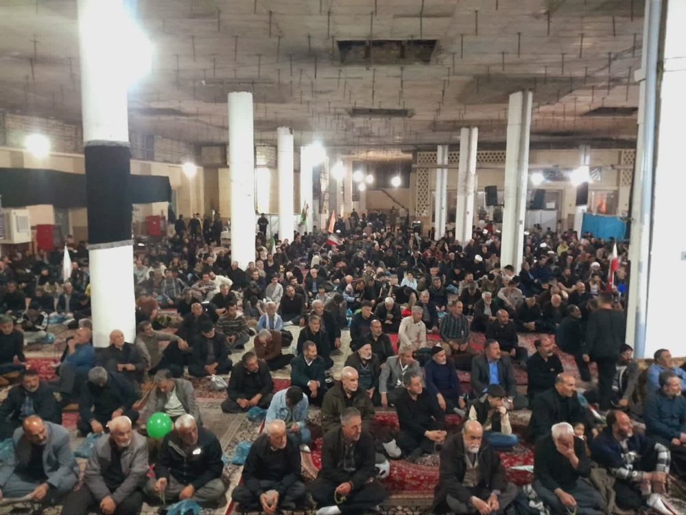 مقاومت ملت ایران و مردم عشایر ترامپ را دیوانه کرده است