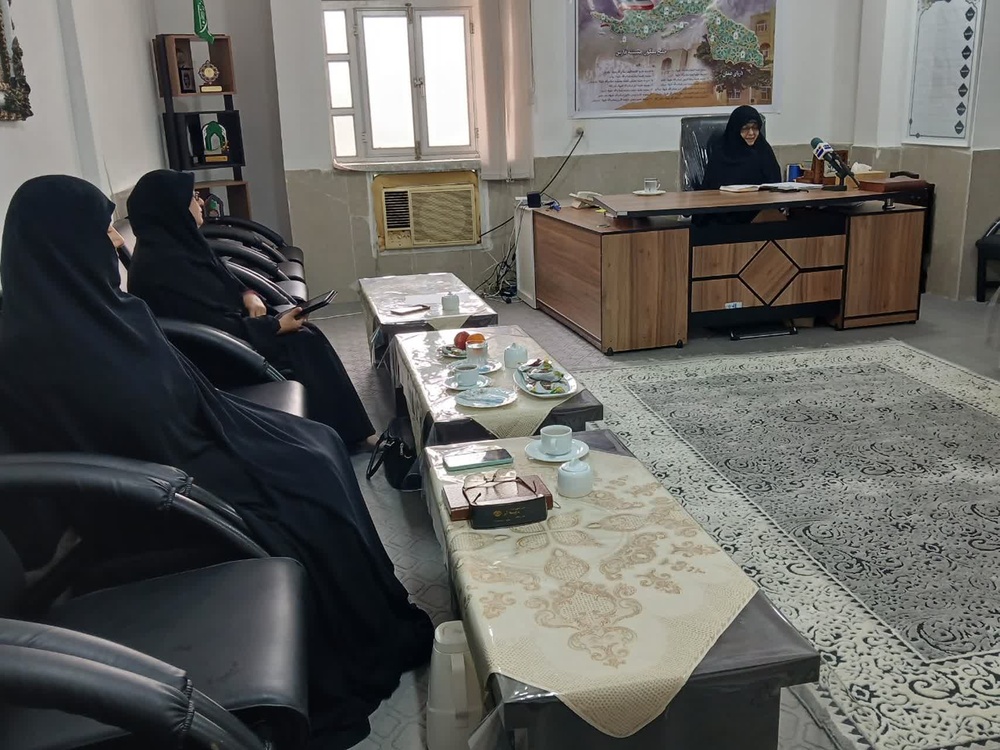 اجرای طرح هر خانه یک سنگر در استان هرمزگان/ مشارکت ۳۰ مبلغ خواهر مدرسه علمیه حضرت زینب(س) میناب در تغسیل، تکفین و تلقین شهدا دانش‌آموز مدرسه شجره طیبه