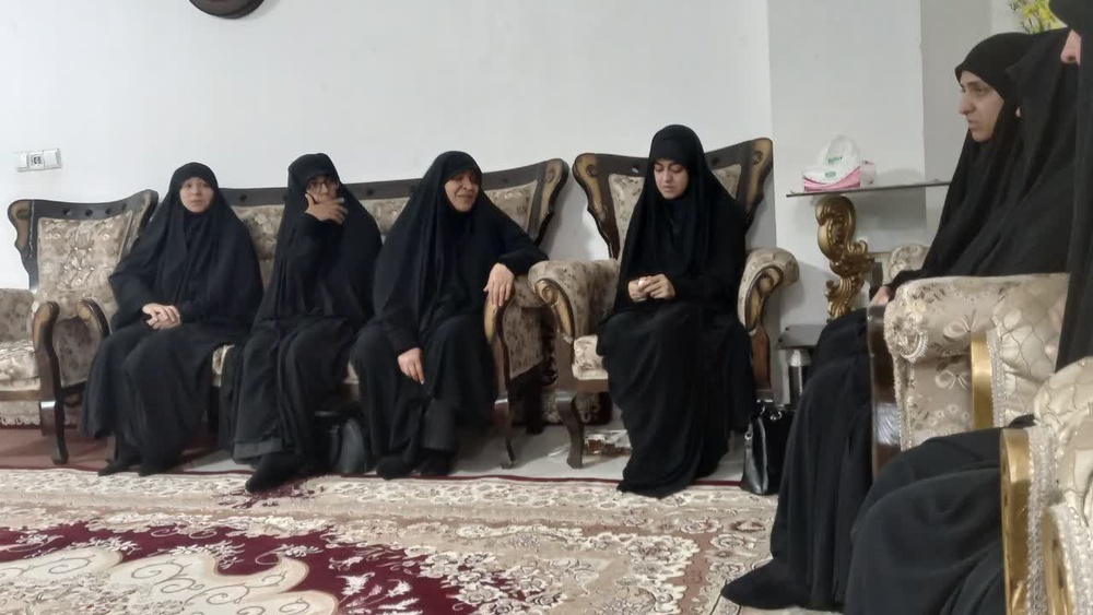 اجرای طرح هر خانه یک سنگر در استان هرمزگان/ مشارکت ۳۰ مبلغ خواهر مدرسه علمیه حضرت زینب(س) میناب در تغسیل، تکفین و تلقین شهدا دانش‌آموز مدرسه شجره طیبه