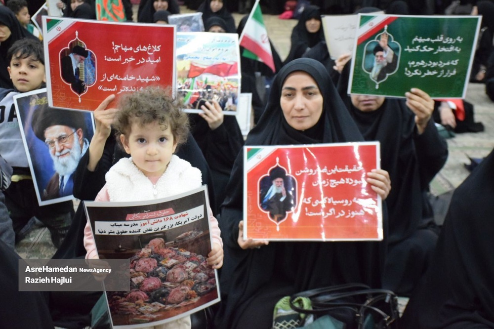 برگزاری مراسم چهلم رهبر شهید در همدان