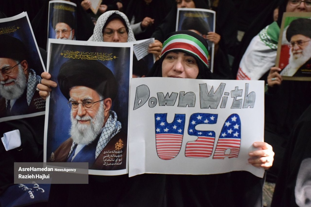 برگزاری مراسم چهلم رهبر شهید در همدان