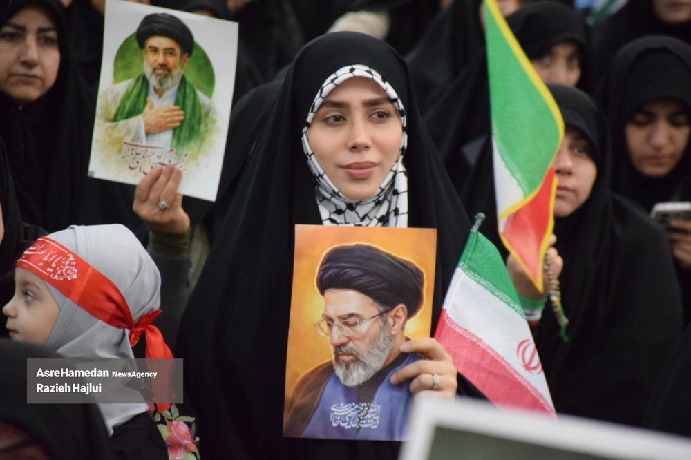 برگزاری مراسم چهلم رهبر شهید در همدان