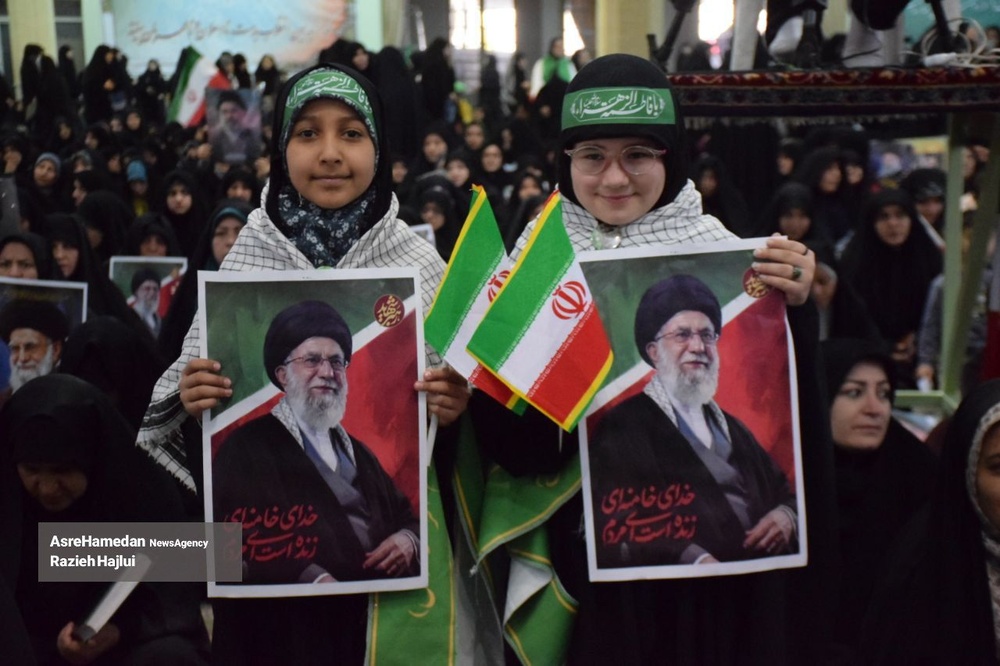 برگزاری مراسم چهلم رهبر شهید در همدان