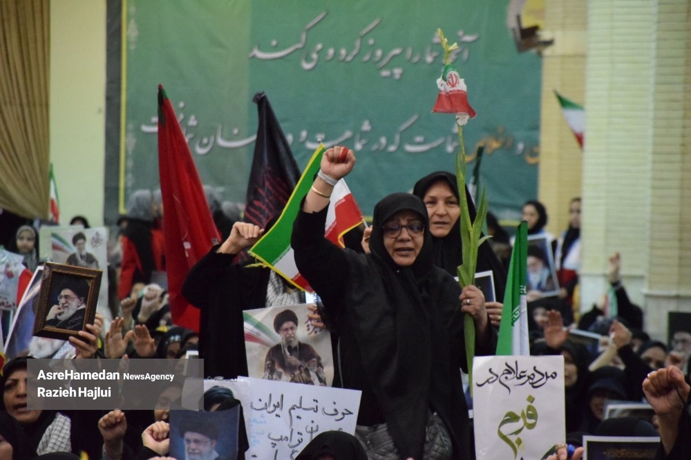 برگزاری مراسم چهلم رهبر شهید در همدان