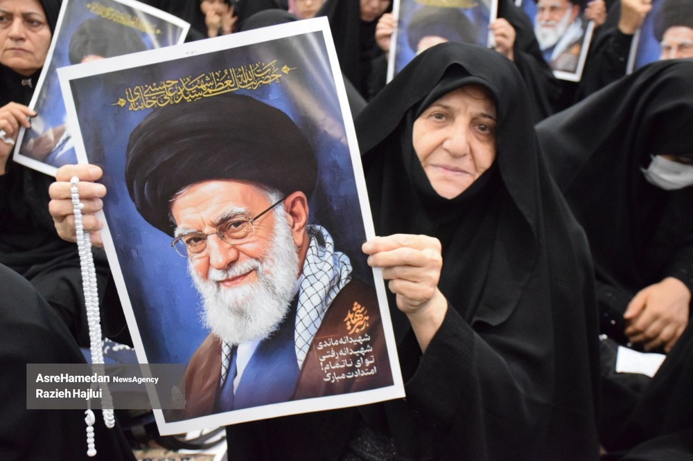 تصاویر/برگزاری مراسم چهلم رهبر شهید در همدان
