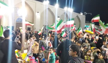 برگزاری کاروان خودرویی کودکانه «یادبود شهدای میناب و رهبر شهید» در یزد