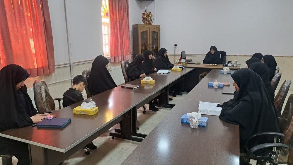 تدوین سازوکارهای نوین ارزشیابی آموزشی و برنامه‌ریزی سوگواره اربعین امام شهید در مدرسه علمیه الزهرا (س) یزد