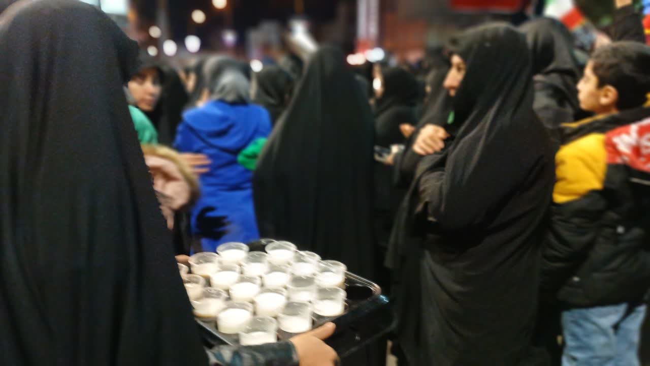 موکبِ همراهی؛ روایت تلاش شبانه‌روزی بانوان طلبه کوهدشت در روزهای پرالتهاب