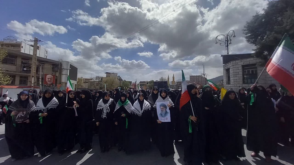 حضور پرشور حوزویان لرستان در مراسم چهلمین روز شهادت رهبر شهید امت